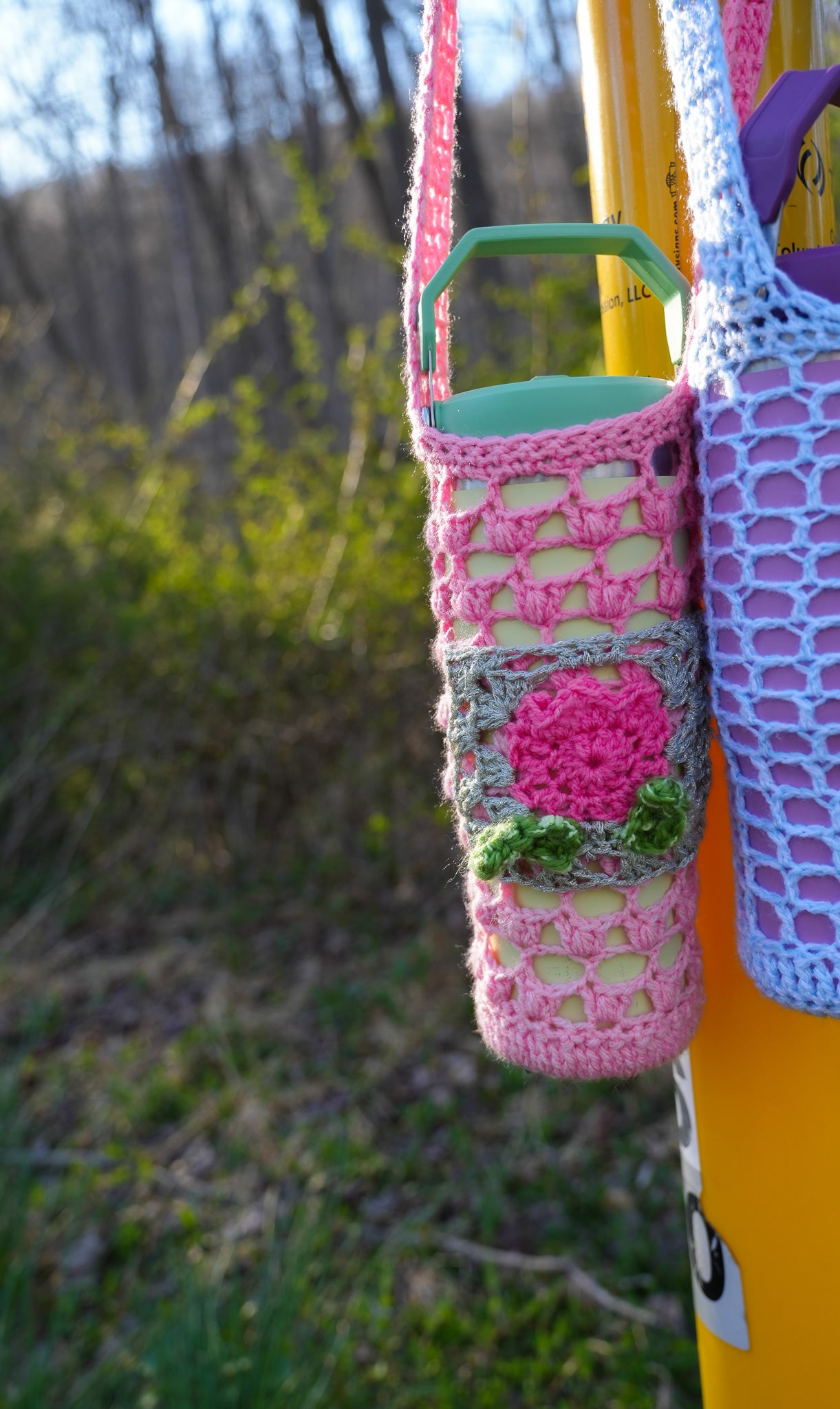 Tulip Field Water Bottle Sling